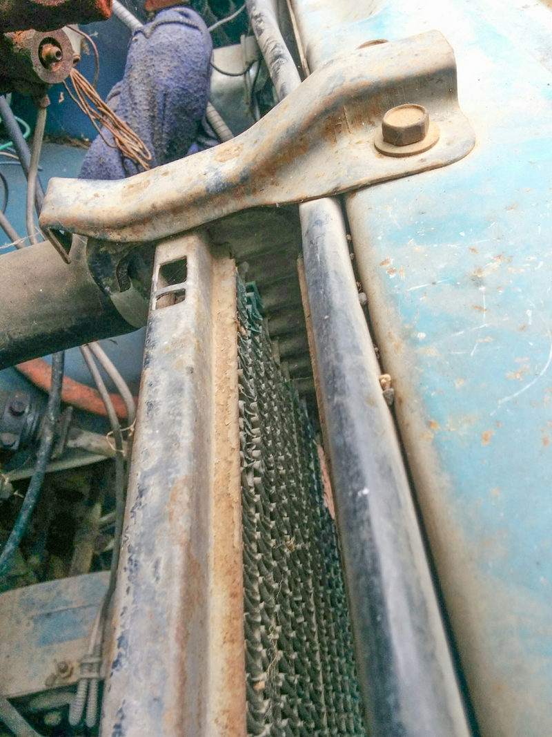 Illustration for article titled '71 Vandura: Seeking Radiator Comments